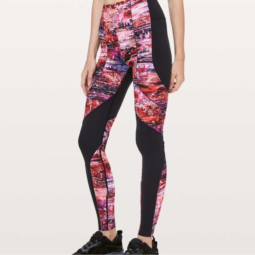 Women's LULULEMON Athletica BLACK & PINK Sweat & Repeat 28" TIGHT Legging PANT 4 - Picture 4 of 8